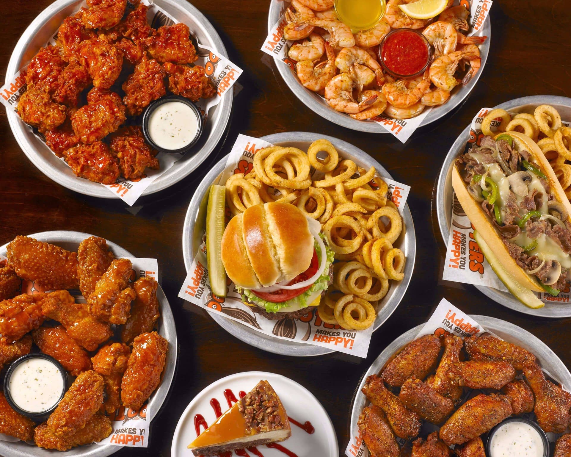 Navigate Hooters with confidence on GLP-1! Discover high-protein, low-carb options that support your weight loss journey and keep you feeling great.